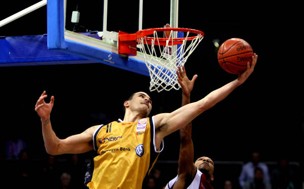 在赛季中的 在赛季中的