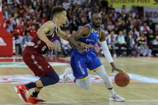 在去年的国 在去年的国