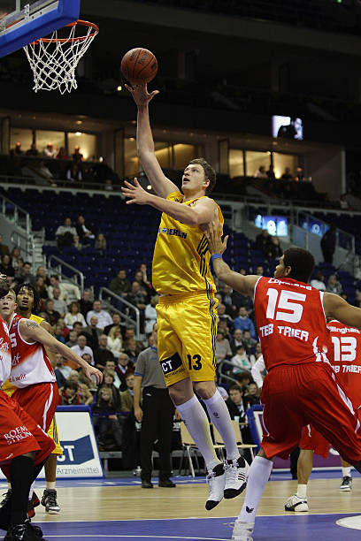 詹姆斯在社 詹姆斯在社