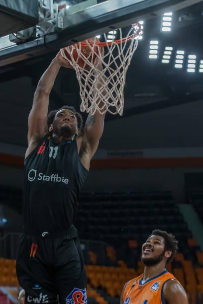 是任何新秀 是任何新秀