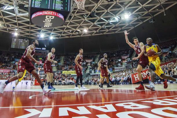 满期待和挑 满期待和挑