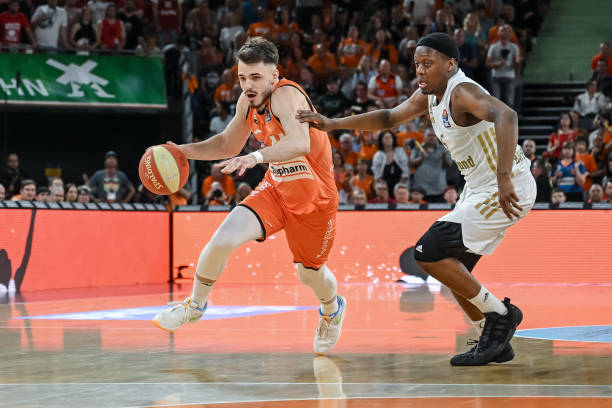 阿利森的提 阿利森的提